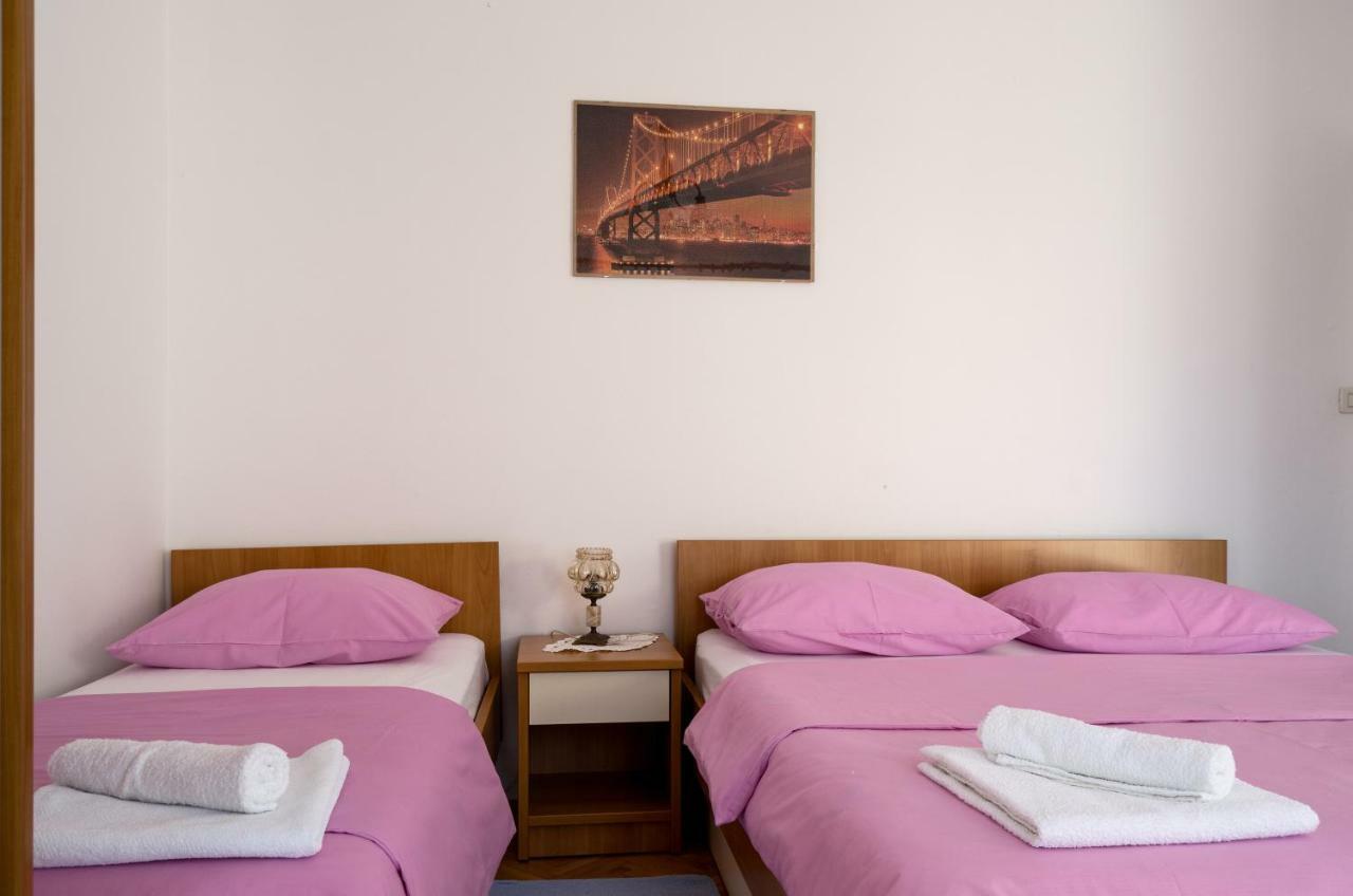 Apartmani Marko Makarska Exterior foto
