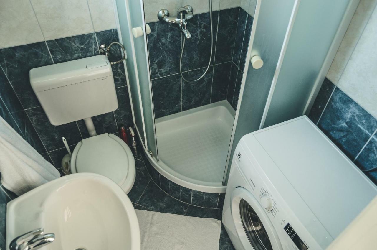 Apartmani Marko Makarska Exterior foto